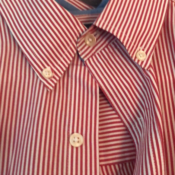 ❤️ 5/$15 Chaps classic shirt - Picture 3 of 7